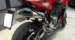 Ducati Streetfighter V2