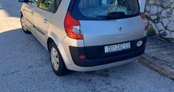 Prodajem Renault Scenic 2