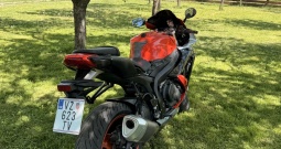 Suzuki gsx-r 600 k8