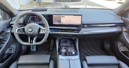 BMW SERIJA 5 520d M