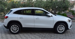 Mercedes GLA 180d 2.0 Automatik Business -F1,DAB,Kamera -Novi Model