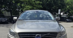 Volvo XC60 2.4D 5 cil. AWD reg. 4/2027 očuvan uredan SUV