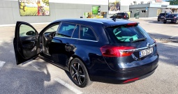 Insignia automatik Full oprema
