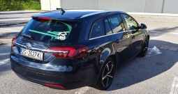 Insignia automatik Full oprema