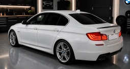 BMW 525d lci redizajn xdrive 218 ks reg god dana m paket-head up-360kamera-m vol