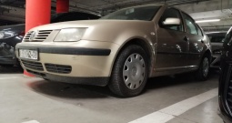 Bora 1.4 i, 2003.g., garažiran, očuvan, motor odličan
