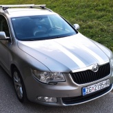 Škoda Superb Combi 2.0 TDI DSG nije uvoz reg. 08/26 može zamjena