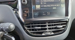 Peugeot 2008 - Super stanje bez trunke ulaganja. Mali potrošač 5,2 l
