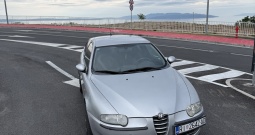 Alfa Romeo 147