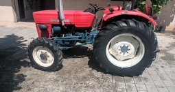 Universal 445 DT, pogon 4x4, samo 2700 rs
