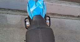 Kawasaki zephyr 550