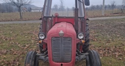Traktor IMT 539