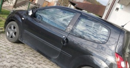 Renault Twingo automatik malo kilometara izuzetno dobro stanje registriran