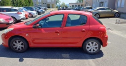 Peugeot 206+, 2011. Godište