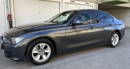BMW 320D, kupljen u Tomiću, samo 89.000 kilometara, servisna knjiga!