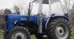 Universal traktor