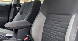 Toyota Auris 1.4 D-4D 2018 g.