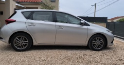 Toyota Auris 1.4 D-4D 2018 g.