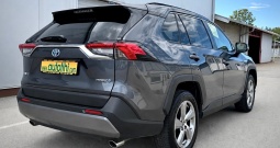 Toyota Rav4 2.5VVT-i HIBRID DINAMIC 2021g 160kW SAMO 99000km KAME⭐⭐⭐⭐⭐