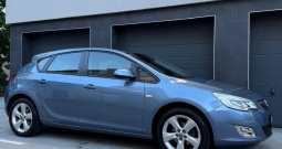 Opel astra /67tkm/prvi vlasnik/hr auto/dvozonska klima/odličan/