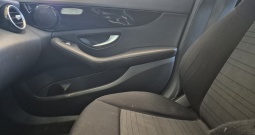 Mercedes E 220