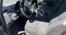 Prodajem Toyotu Auris 1.4 benzinac