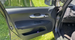 Prodajem Toyotu Auris 1.4 benzinac