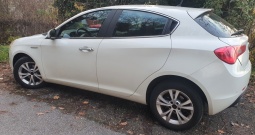 Giulietta 1.6 JTDM, reg.1 g. nije uvoz! samo 90.400 km
