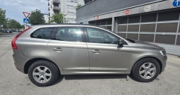 Volvo XC60 2.4D 5 cil. AWD redizajn reg. 4/2027 očuvan uredan SUV