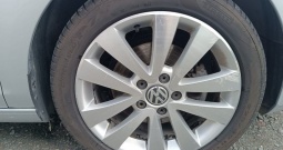 Vw golf 6 1,4 tsi 90 kw highline -odličan