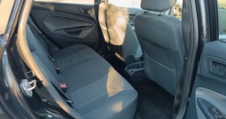 Ford fiesta 1,4 16v sa plinom u super stanju
