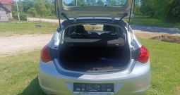 Opel Astra 1,7 cdti kao nova