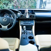Prodaje se automobil marke Lexus rc 200, u izvrsnom stanju