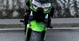 Kawasaki Z400 A2