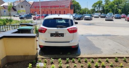 Prodaje se ford c-max diesel 2015 godište