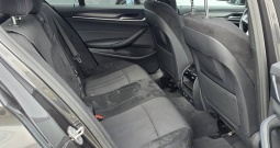 BMW SERIJA 5 530e