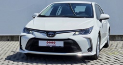 TOYOTA COROLLA 1.8 HYBRID LUNA