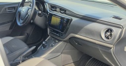 TOYOTA AURIS 1.8 Hybrid Active+LPG