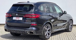 BMW X5 M50d