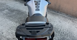 Yamaha fzs 600