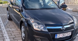 Opel Astra 1,4 16V. 2006 god, registriran do 2/2027. Prešao 260000 km. Bez ulaga
