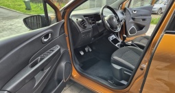 Renault Captur intense- top stanje - veliki servis
