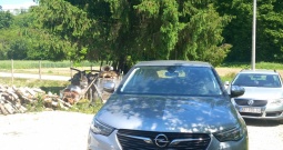Opel Grandland 1.5 CDTI 2021 godina.
