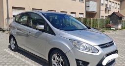 Srebrni sa efektom, c-max ,1,6 tempomat, dvozonska klima, kožni volan