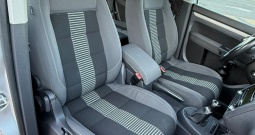 VW Touran 1.6i, 2009.g, reg 1 g, dvozonska klima, ispis km, nije uvoz
