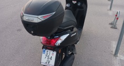 Yamaha Delight 125