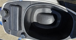 Vespa 50 LX-2T,2010.,reg.5/27,doslovce kao nova,može na kartice!