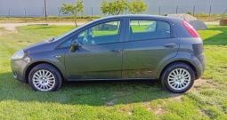 Prodajem fiat punto 1.4 benzin