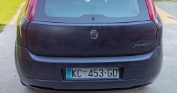 Prodajem fiat punto 1.4 benzin