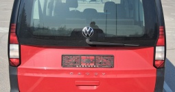 VW caddy maxi 2. 0 TDi 7 sjedala